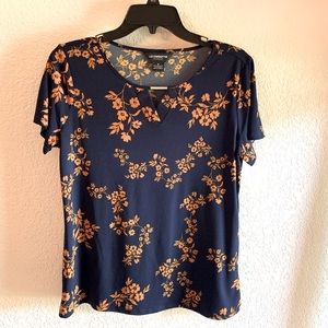 LIZ CLAIBORNE | Navy Floral Blouse